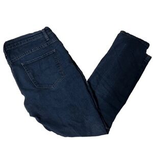 Forever 21 Dark Blue Slim Fit Jeans Size 31